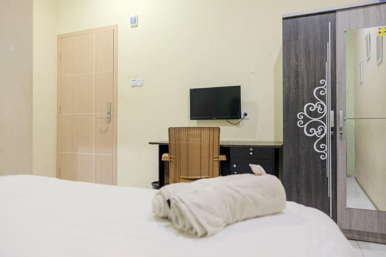 Urbanview Hotel Ta Ke Jelutung Puncak ג'מבי מראה חיצוני תמונה